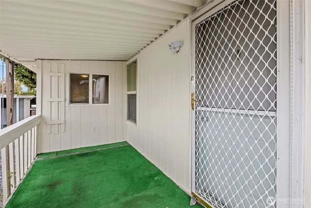 a view of yard from balcony