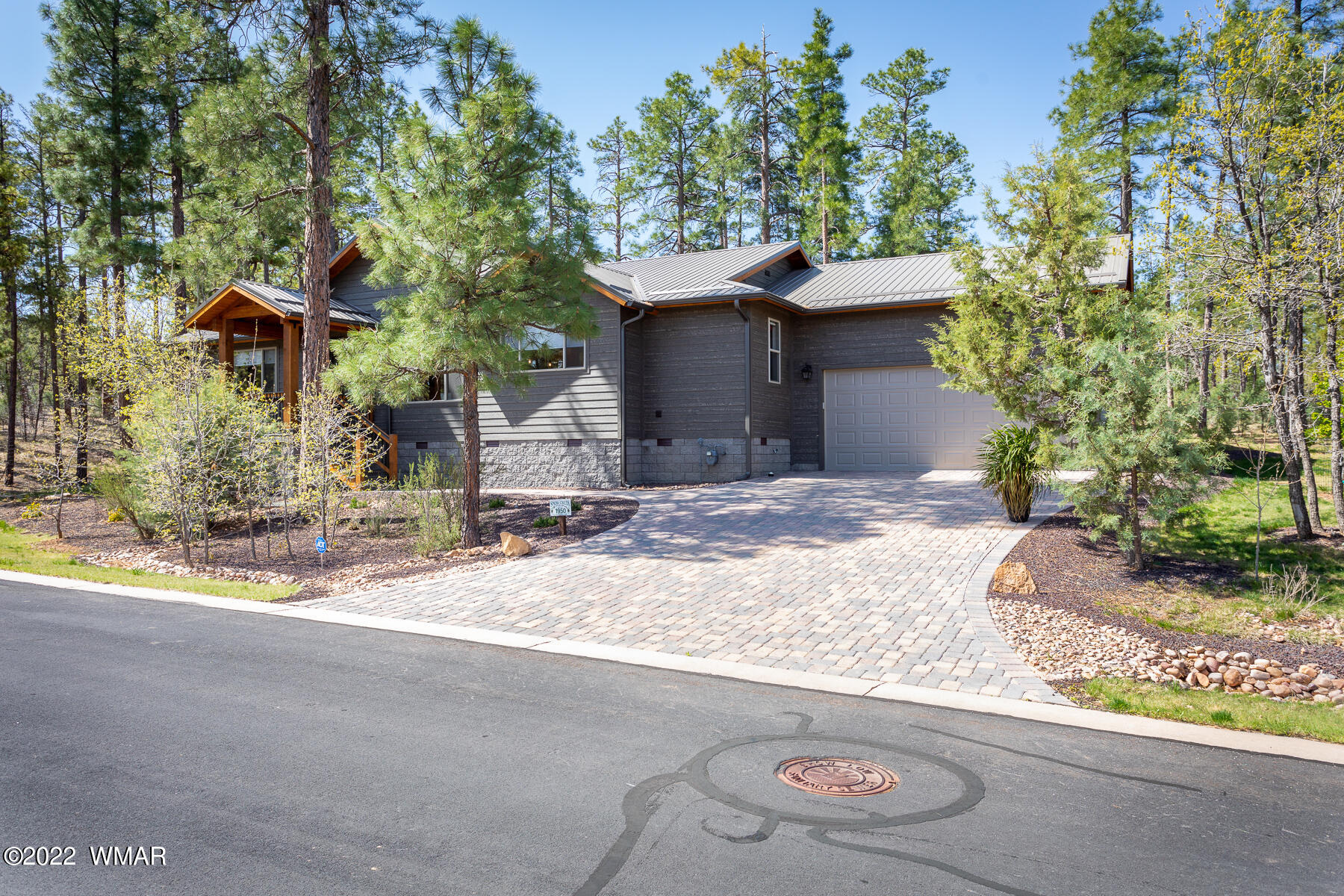1950 Silver Tree Lane Show Low, AZ 85901 - Photo 1 of 41 a house view with a outdoor space