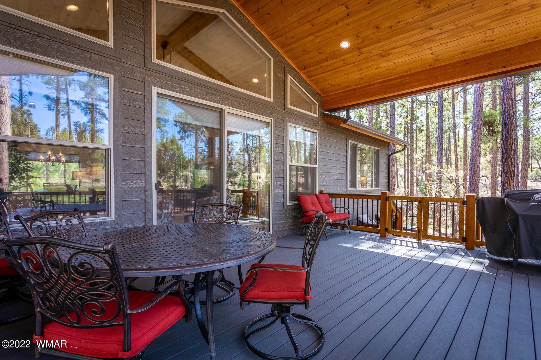 1950 Silver Tree Lane Show Low, AZ 85901 - Photo 9 of 41 a dining room with furniture window and wooden floor