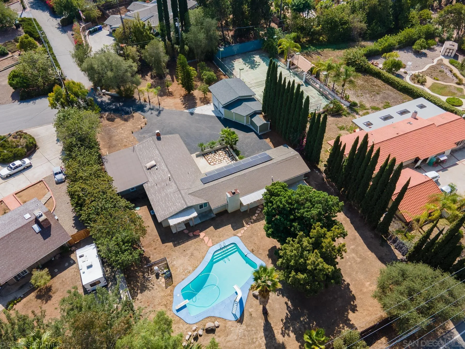 1220 Via Ramon Escondido, CA 92029 - Photo 54 of 56 Gallery Image 54