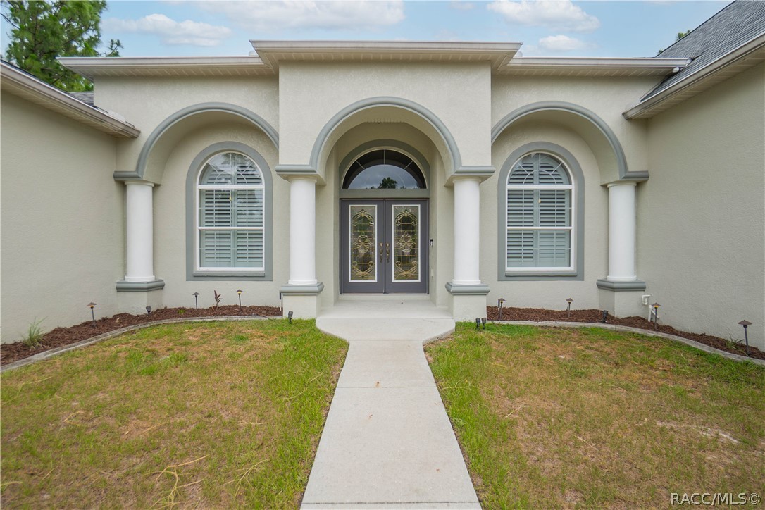 1 Stokesia Court South Homosassa, FL 34446 - Photo 3 of 50
