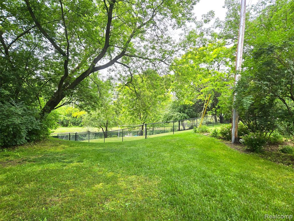459 Elms Road Flushing, MI 48433 - Photo 51 of 67