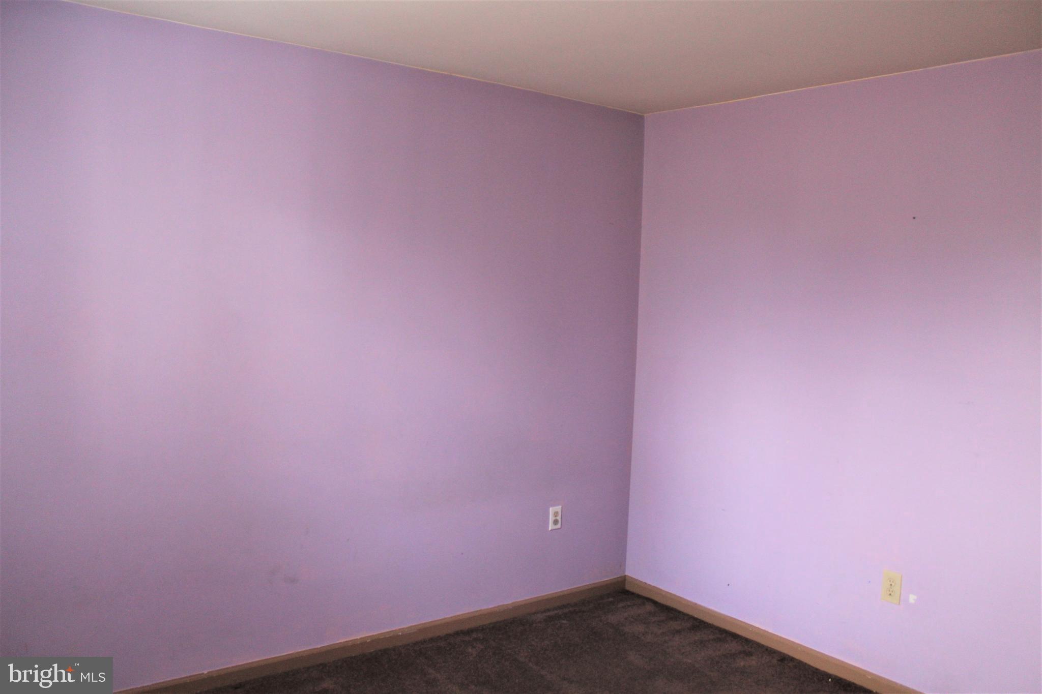 4335 Stoudts Ferry Bridge Road Reading, PA 19605 - Photo 23 of 29 BED ROOM 4