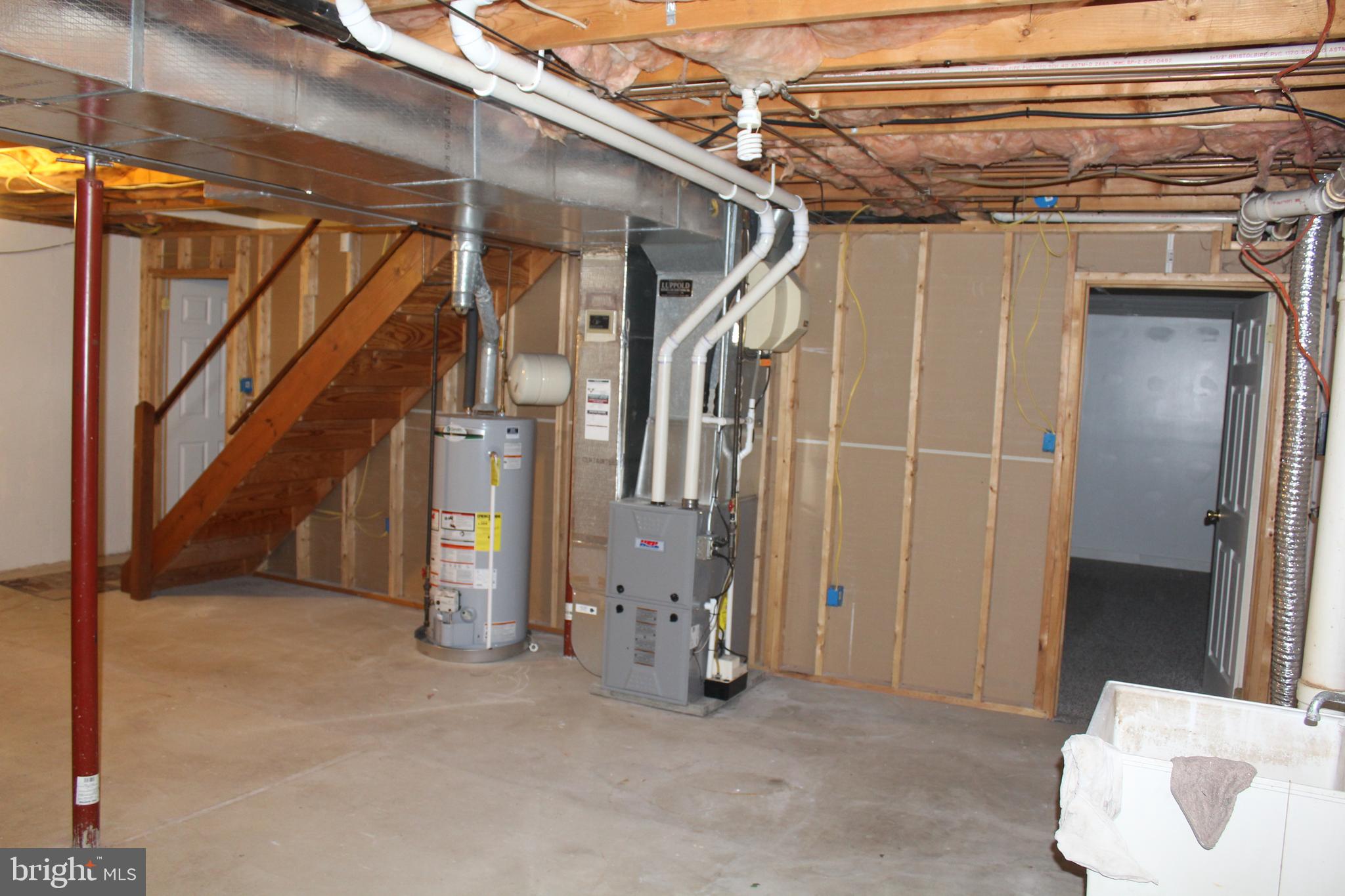 4335 Stoudts Ferry Bridge Road Reading, PA 19605 - Photo 27 of 29 UNFINISHED AREA OF LOWER LEVEL