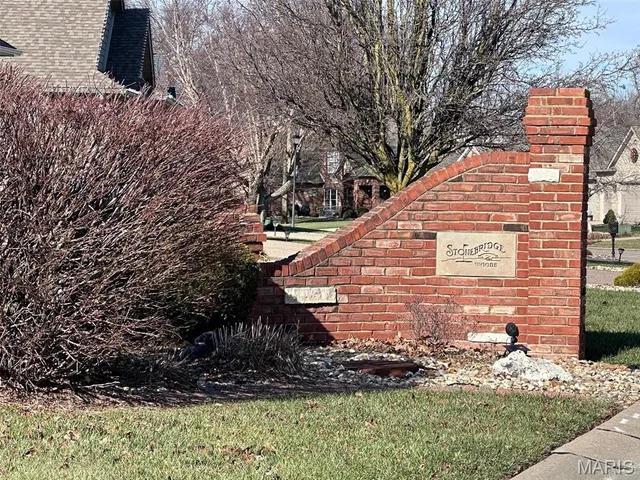 $109,900 | 58 Stonebridge Crossing Drive, Maryville, IL 62062
