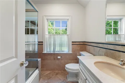 $2,795,000 | 100 Garden Road, Scarsdale, NY 10583