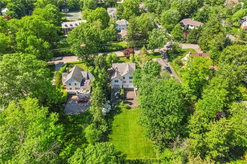 $2,795,000 | 100 Garden Road, Scarsdale, NY 10583