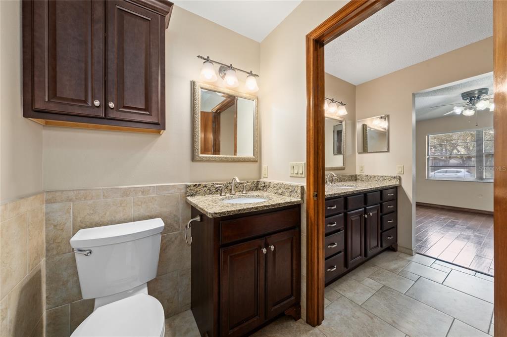 5489 Caurus Court Orlando, FL 32808 - Photo 12 of 33