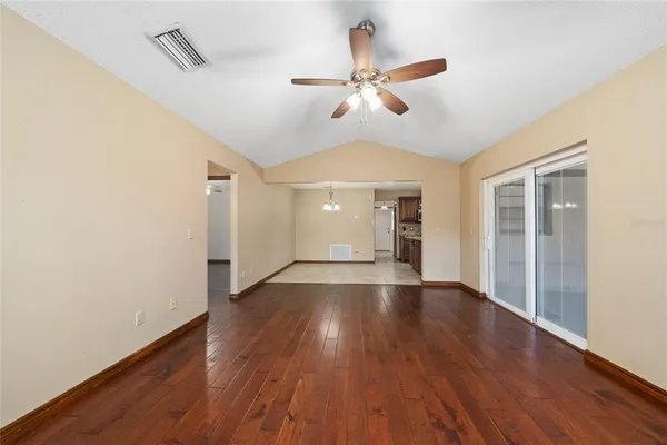 $2,750 | 5489 Caurus Court, Orlando, FL 32808