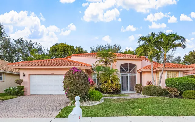 $575,000 | 5318 Landon Circle, Boynton Beach, FL 33437