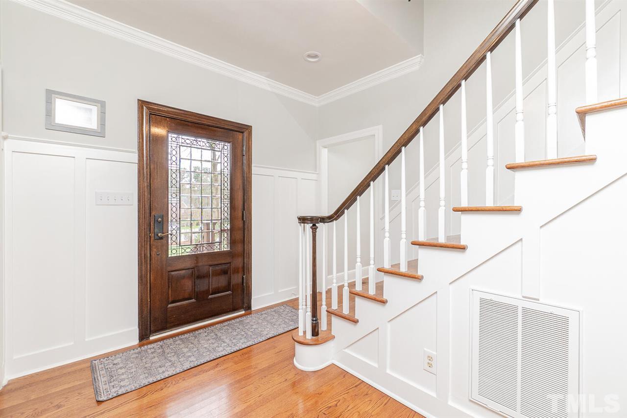 704 Sandown Place Raleigh, NC 27615 - Photo 6 of 30