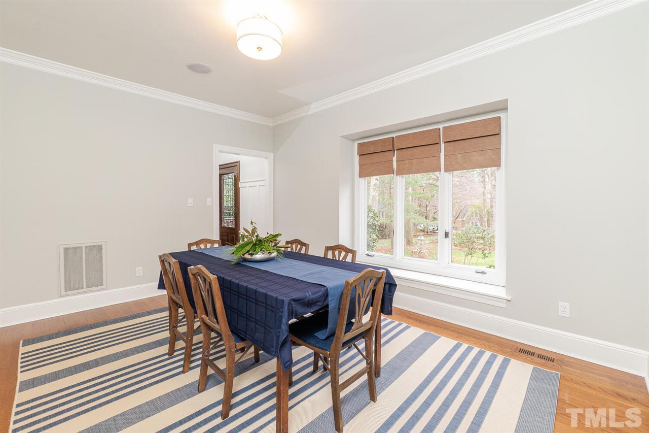 704 Sandown Place Raleigh, NC 27615 - Photo 7 of 30