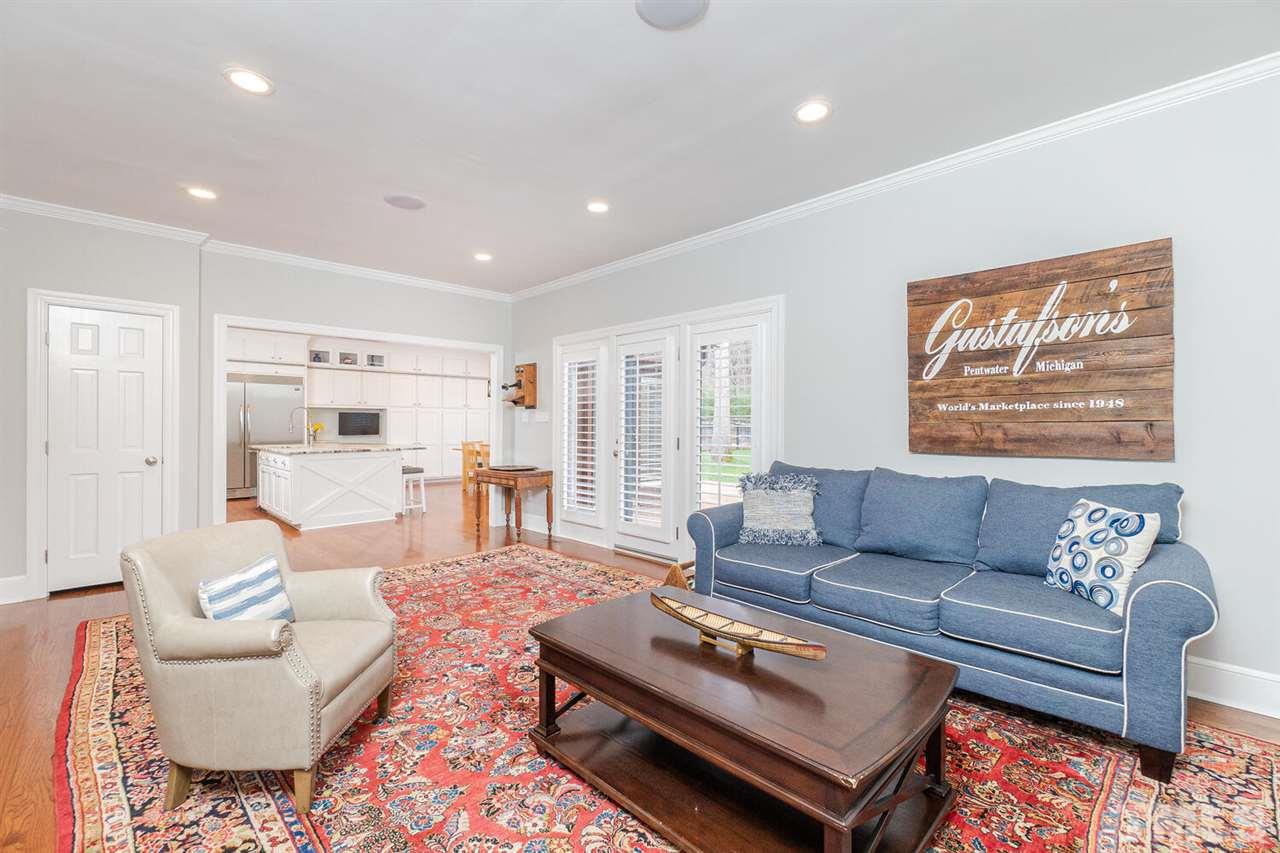 704 Sandown Place Raleigh, NC 27615 - Photo 10 of 30