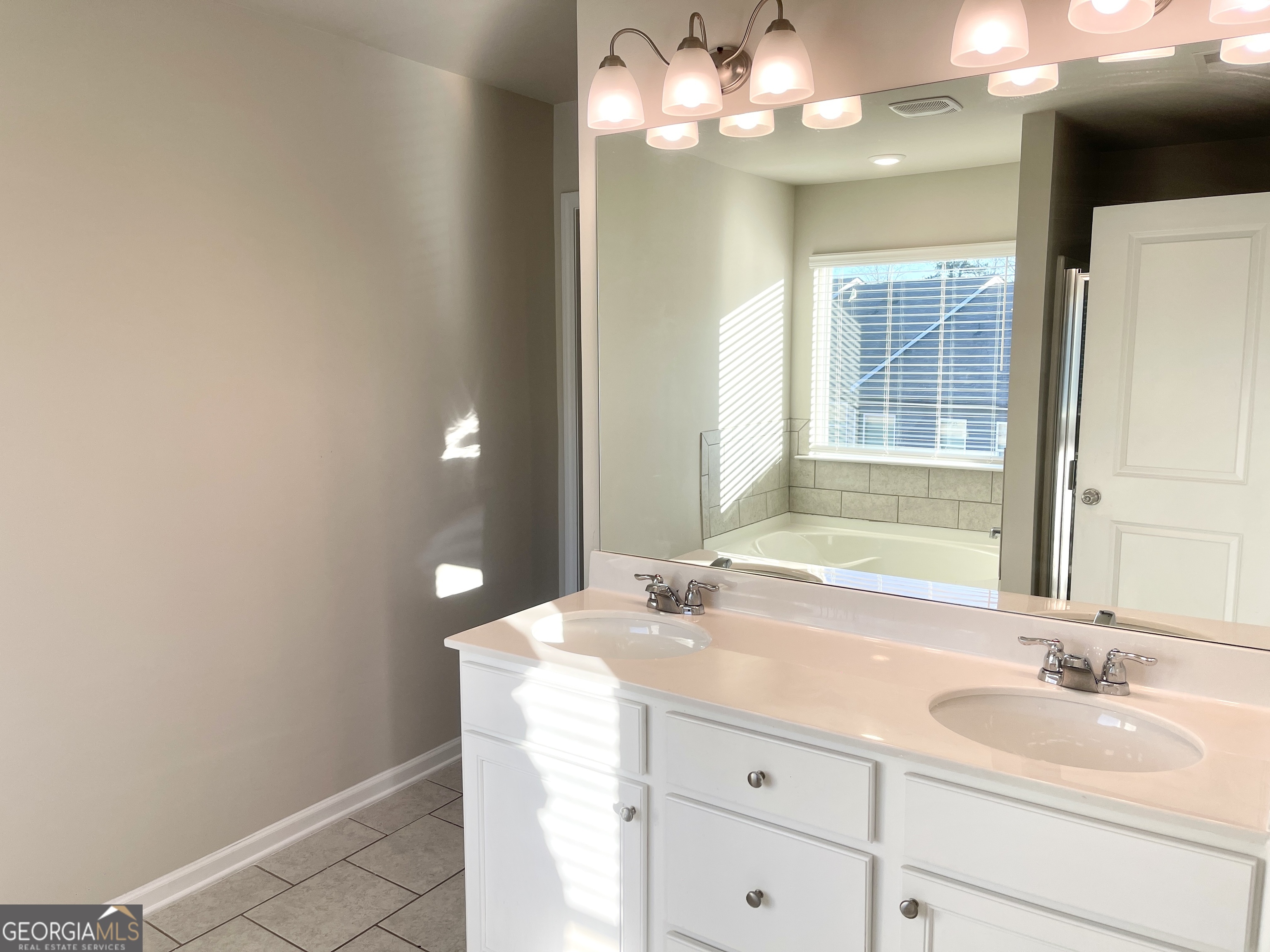 3502 Lakeview Creek Lithonia, GA 30038 - Photo 16 of 21