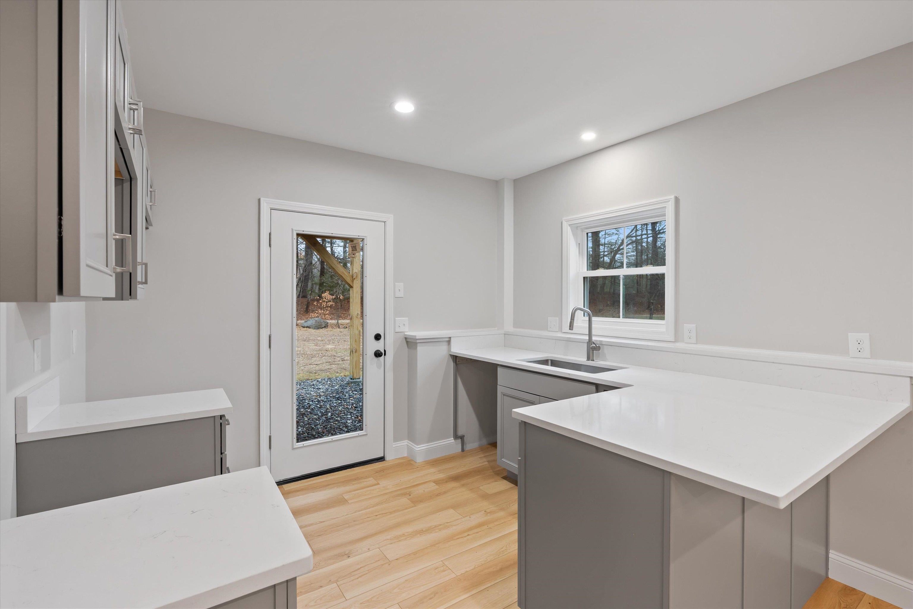 28 Hickory Hill Road Epping, NH 03042 - Photo 34 of 60