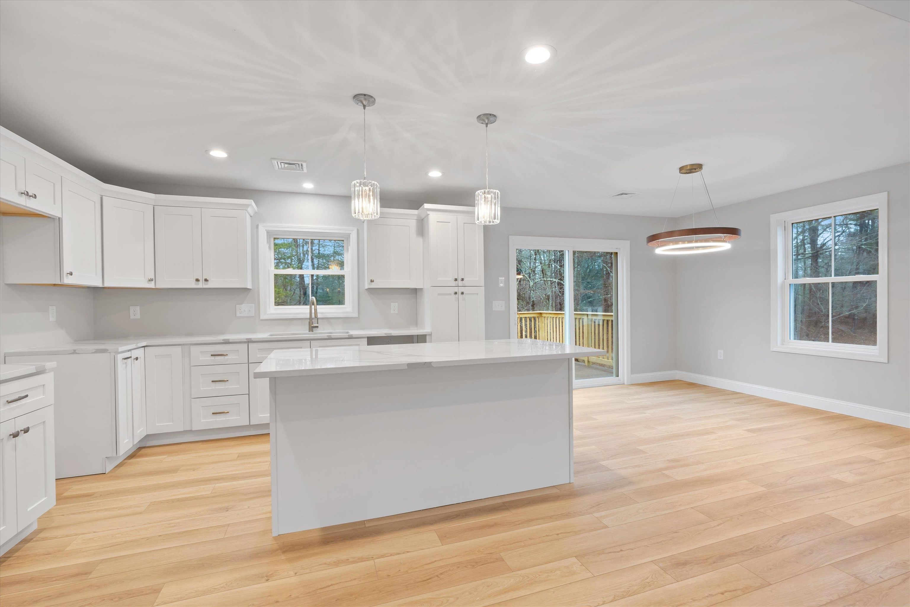 28 Hickory Hill Road Epping, NH 03042 - Photo 7 of 60