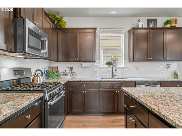 $499,000 | 3477 Southeast Salmonfly Lane, Hillsboro, OR 97123