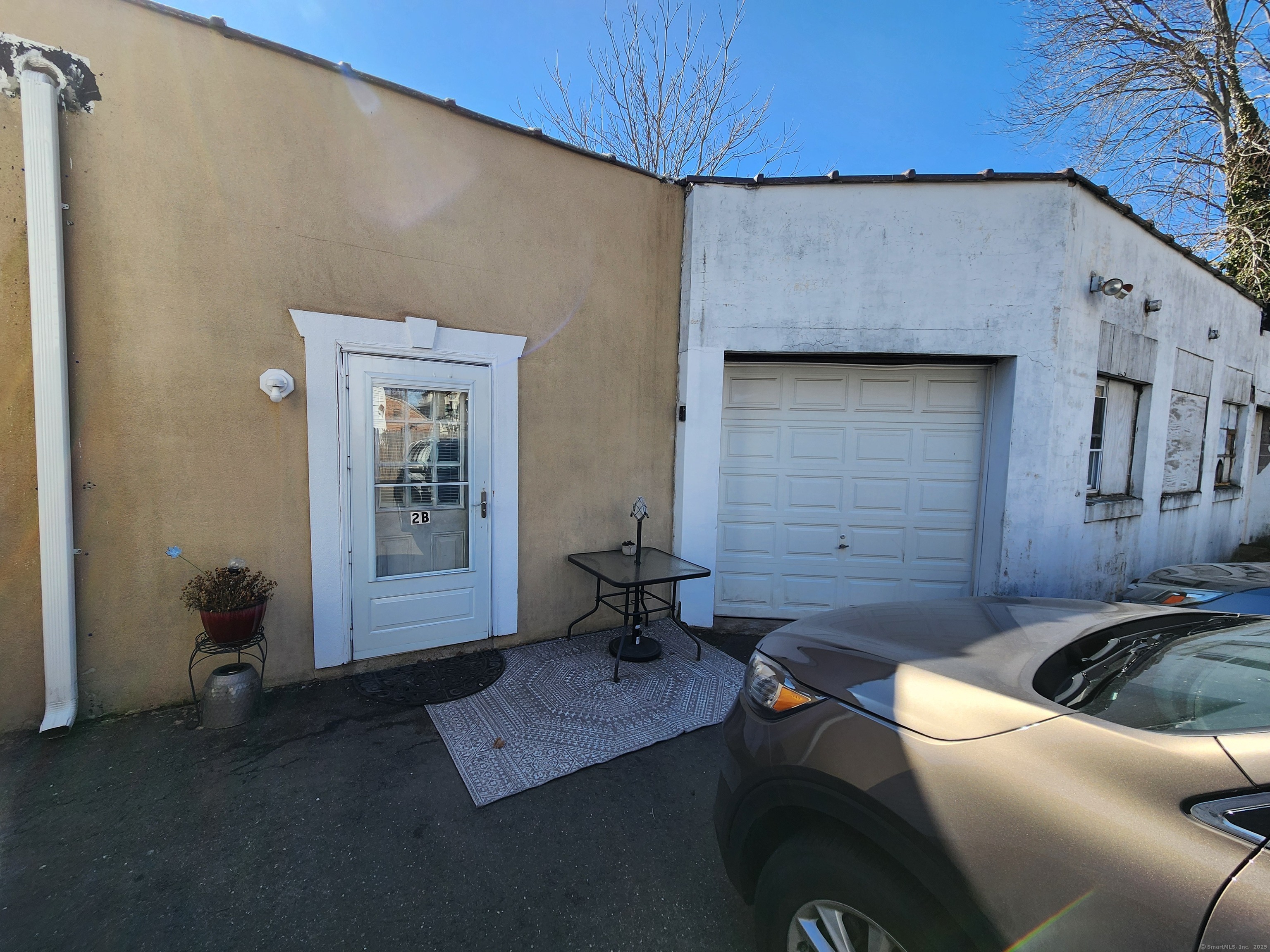 202 Campbell Avenue West Haven, CT 06516 - Photo 3 of 5