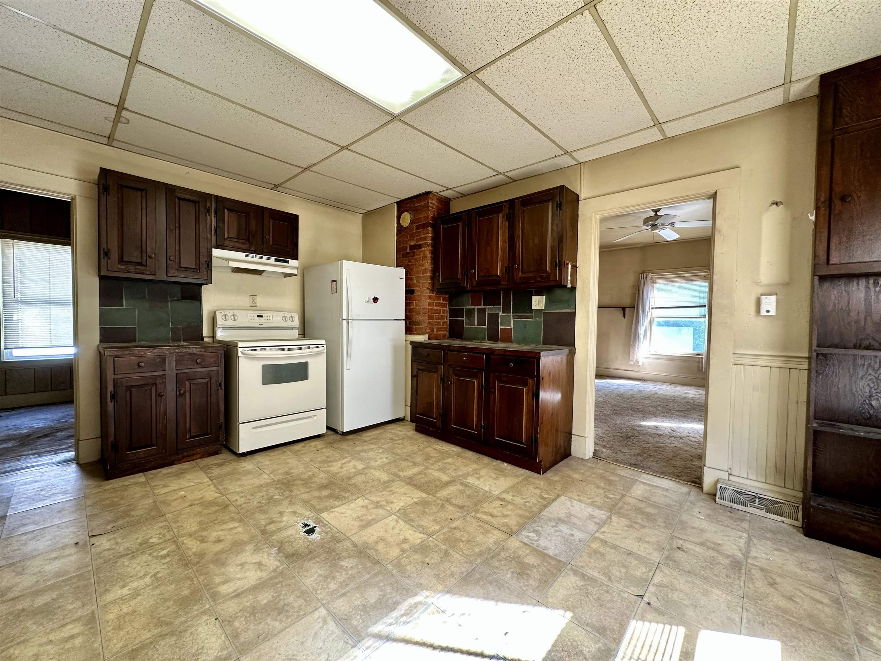 29 Hopkins Street Rutland, VT 05701 - Photo 10 of 18