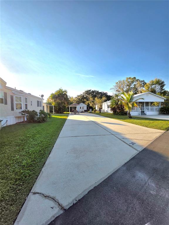 26 West Appaloosa Trail River Ranch, FL 33867 - Photo 4 of 9