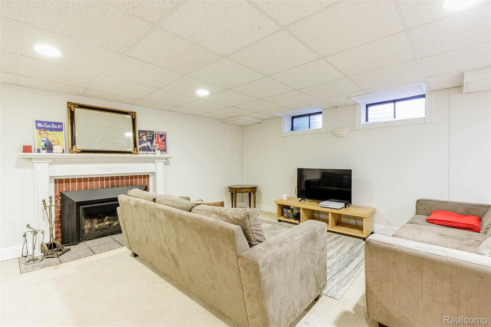 759 Shoreham Road Grosse Pointe, MI 48236 - Photo 33 of 59 59Shoreham-39.jpg