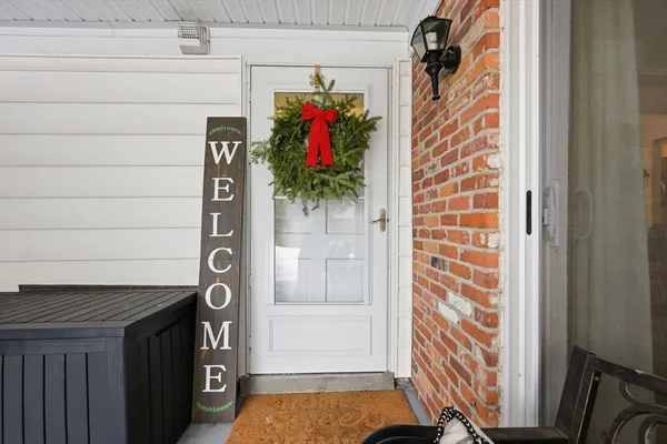 $289,900 | 20 Jamestown Drive, Unit B, Springfield, MA 01108