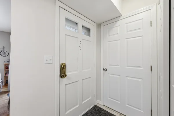 $289,900 | 20 Jamestown Drive, Unit B, Springfield, MA 01108