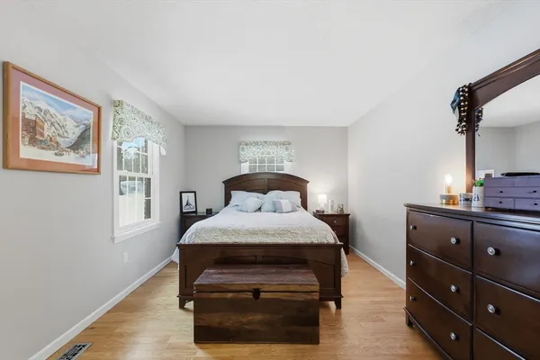 $289,900 | 20 Jamestown Drive, Unit B, Springfield, MA 01108