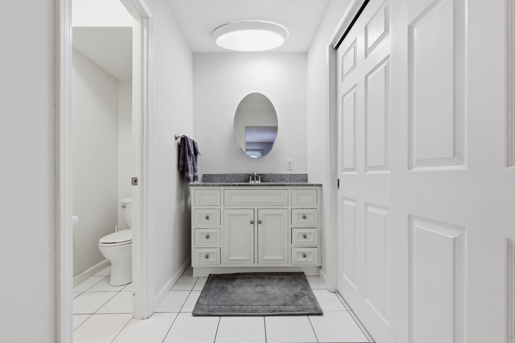 20 Jamestown Drive, Unit B Springfield, MA 01108 - Photo 32 of 41