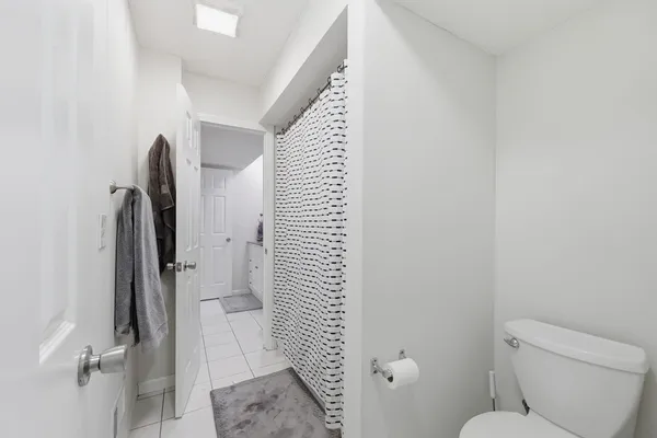 $289,900 | 20 Jamestown Drive, Unit B, Springfield, MA 01108