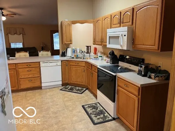 $297,500 | 1010 Louise Court, Seymour, IN 47274