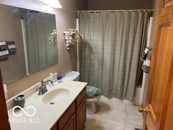 $297,500 | 1010 Louise Court, Seymour, IN 47274