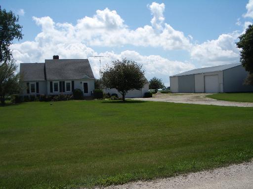 45W417 Read Road Maple Park, IL 60151 - Photo 1 of 1