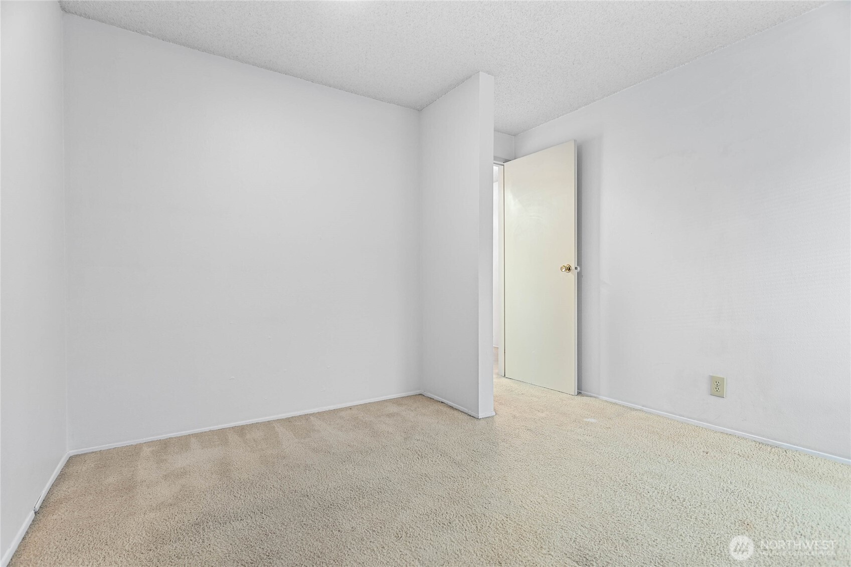 600 South State Street, Unit 208 Bellingham, WA 98225 - Photo 18 of 34 a view of an empty room