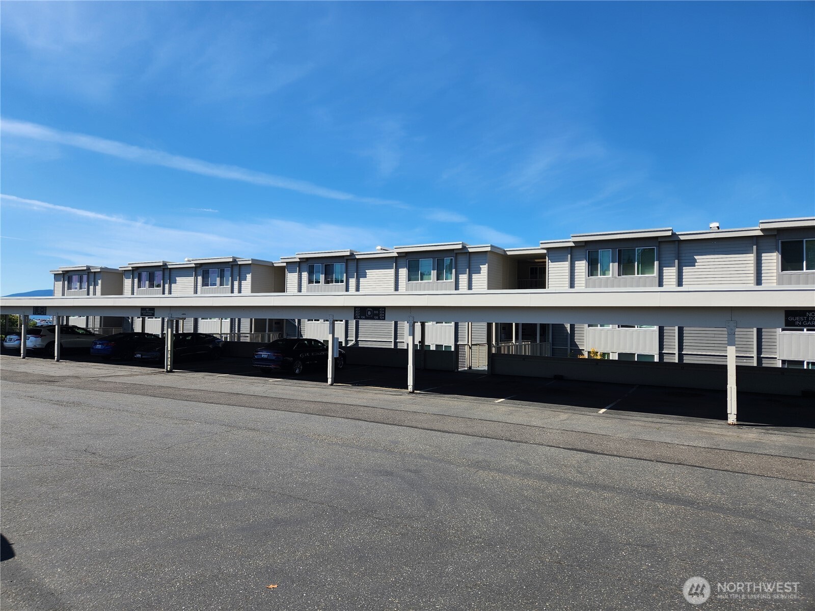 600 South State Street, Unit 208 Bellingham, WA 98225 - Photo 30 of 34