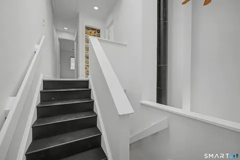 $349,000 | 49 Deer Run, Unit 49, Bethel, CT 06801