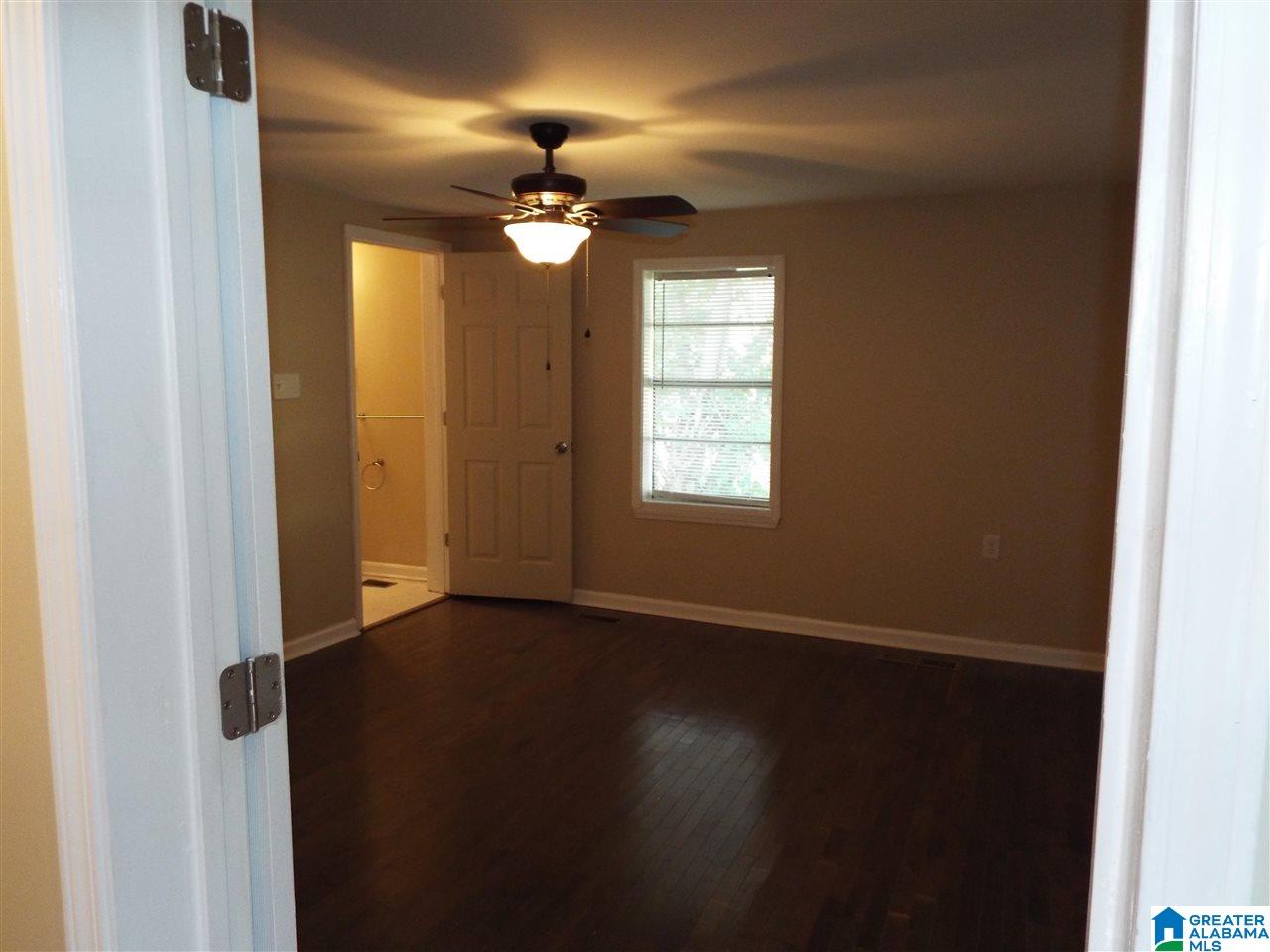 3920 Todd Avenue Southwest Birmingham, AL 35221 - Photo 10 of 24