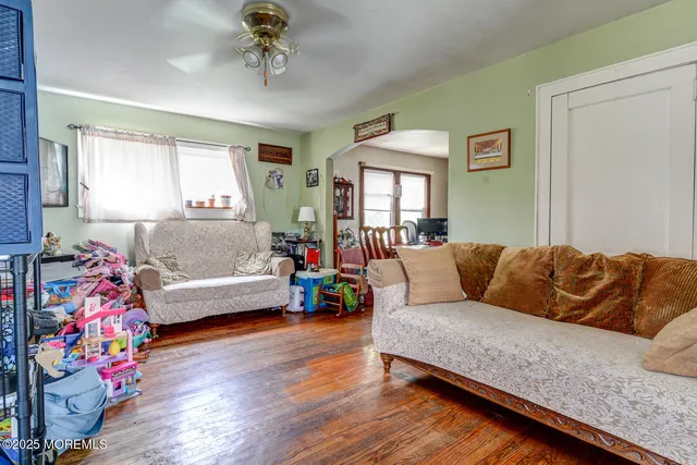 $560,000 | 1813 Margerum Avenue, Lake Como, NJ 07719