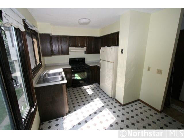 112721 Hundertmark Road Chaska, MN 55318 - Photo 3 of 9 Gallery Image 3