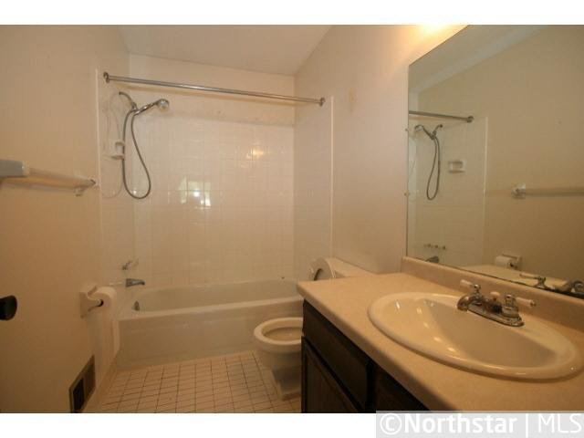 112721 Hundertmark Road Chaska, MN 55318 - Photo 7 of 9 Gallery Image 7
