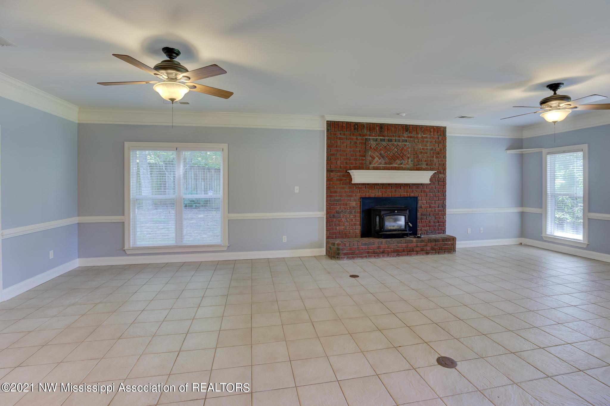 1684 Gwynn Road Nesbit, MS 38651 - Photo 8 of 25 07