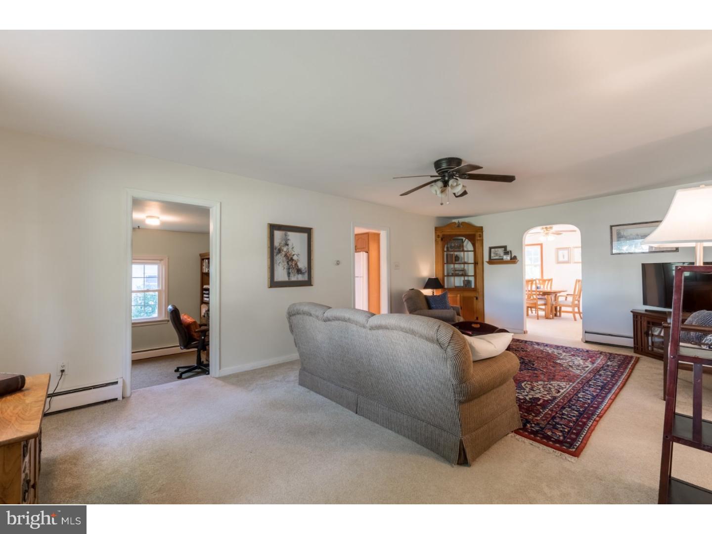 445 Corner Ketch Road Downingtown, PA 19335 - Photo 4 of 25 Great Room