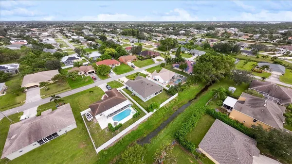 $1,500 | 343 Southeast Fisk Road, Port St. Lucie, FL 34984