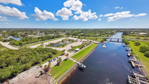 $1,500 | 343 Southeast Fisk Road, Port St. Lucie, FL 34984