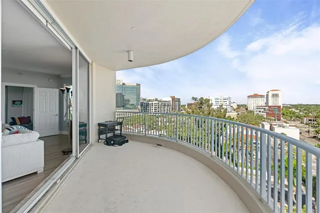 $1,129,000 | 1771 Ringling Boulevard, Unit 707, Sarasota, FL 34236