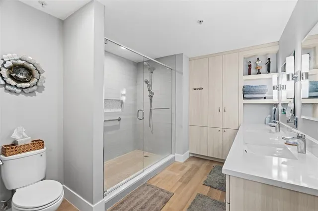 $1,129,000 | 1771 Ringling Boulevard, Unit 707, Sarasota, FL 34236