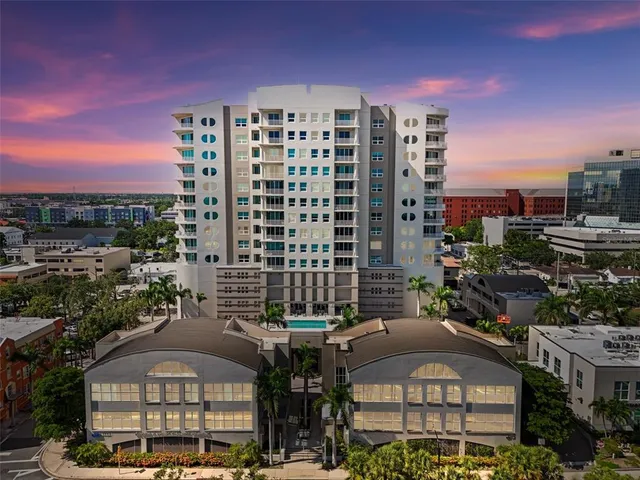 $1,129,000 | 1771 Ringling Boulevard, Unit 707, Sarasota, FL 34236