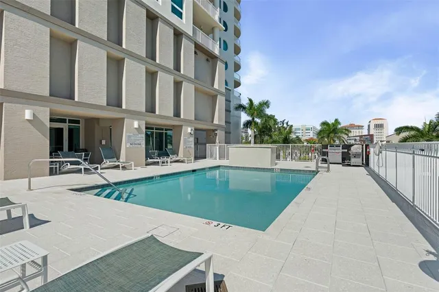 $1,129,000 | 1771 Ringling Boulevard, Unit 707, Sarasota, FL 34236