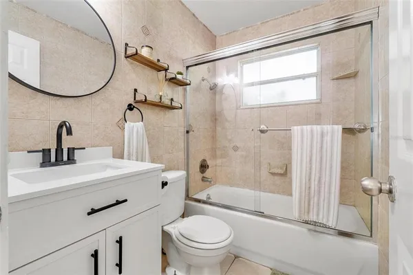 $3,500 | 6841 13th Street North, St. Petersburg, FL 33702