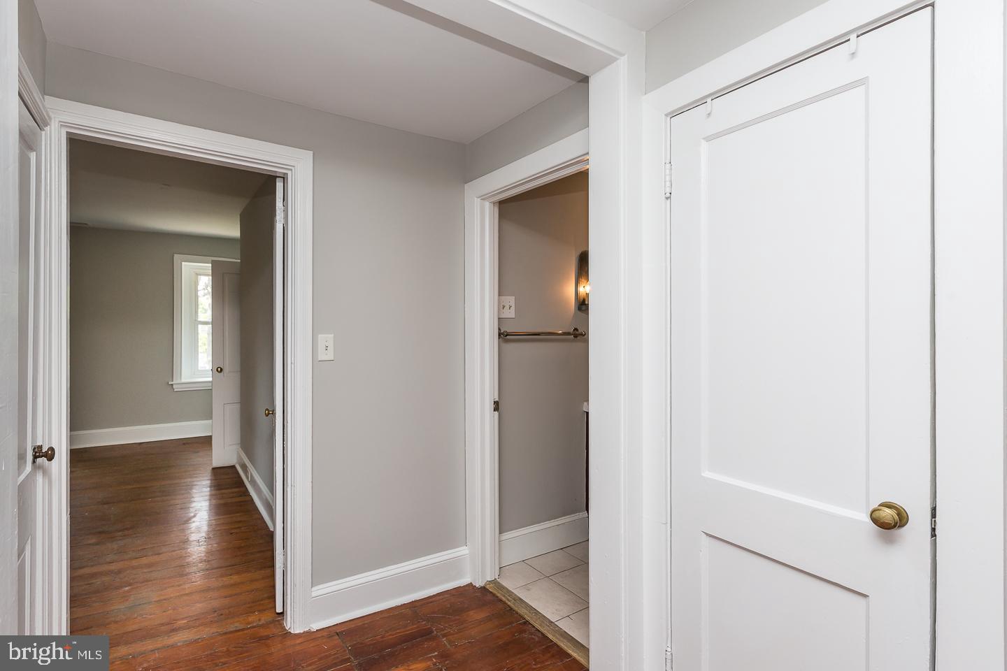 337 Righters Mill Road Gladwyne, PA 19035 - Photo 25 of 41 a view of a hallway with wooden floor